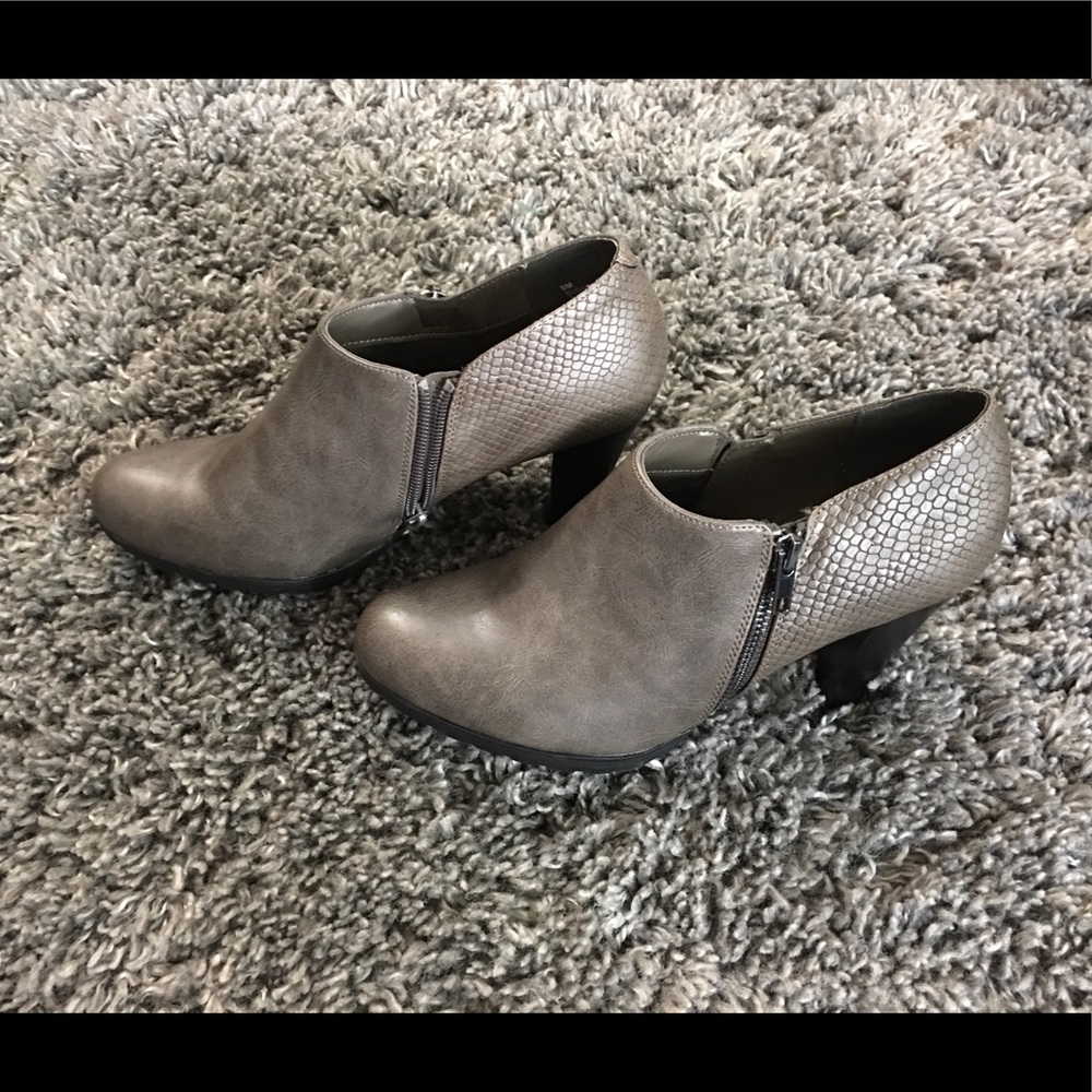 White Mountain Bootie